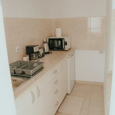Apartament 1 Decembrie * Gyulafehérvár